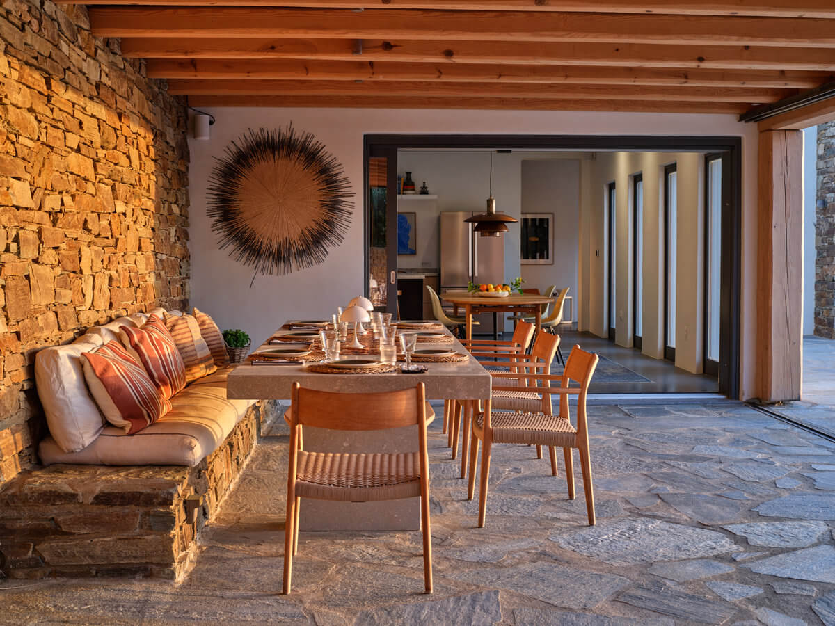 Beautiful Outdoor Dining