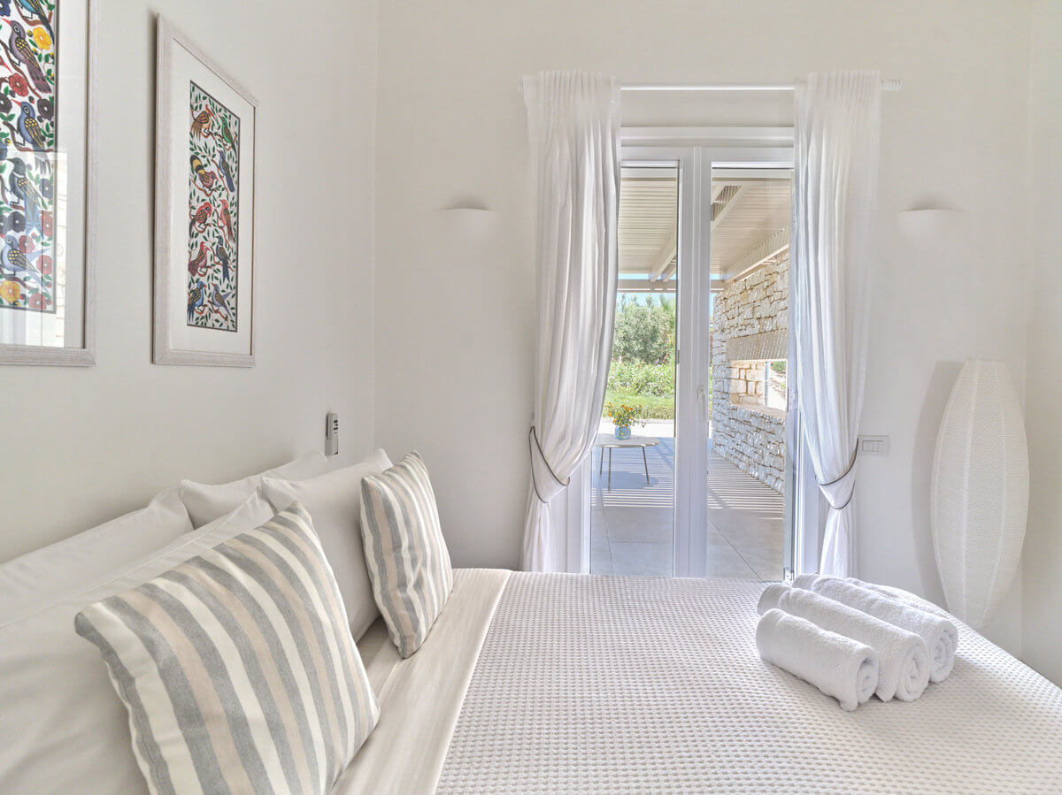 Queen Bedroom